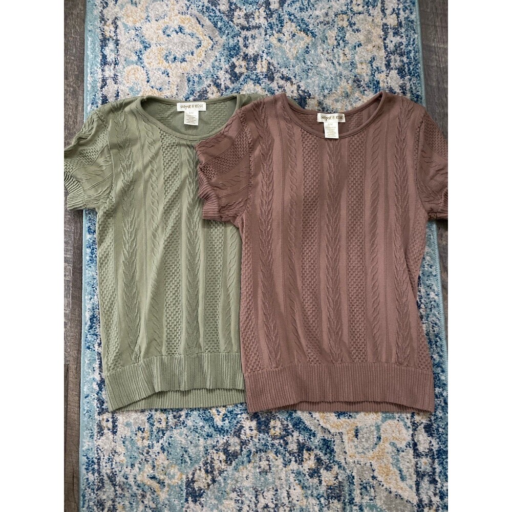 2 textured short sleeve tops